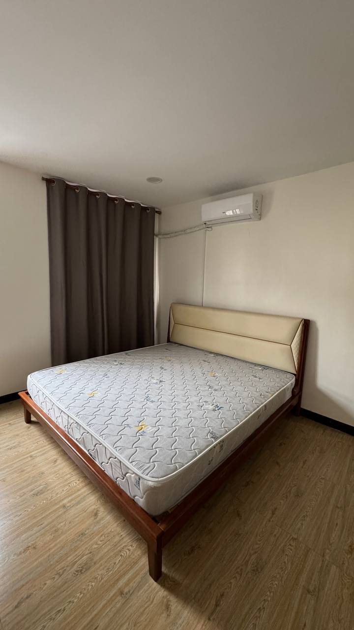 Bf home paranaque. 770平5房出租120k