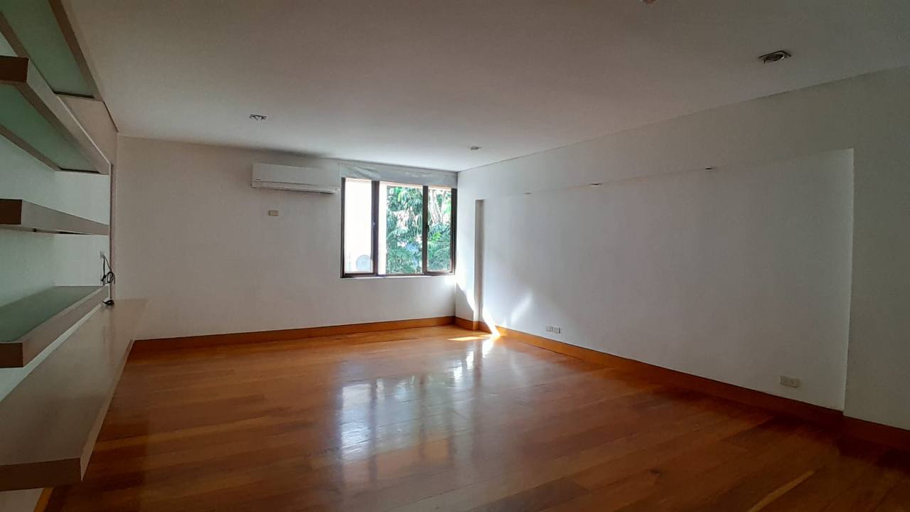 Makati 别墅出租 Dasmarinas Village, Makati