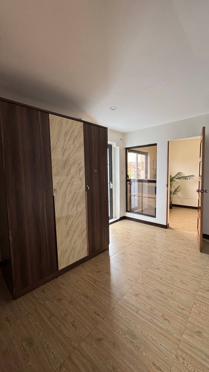 Bf home paranaque. 770平5房一手出租120k