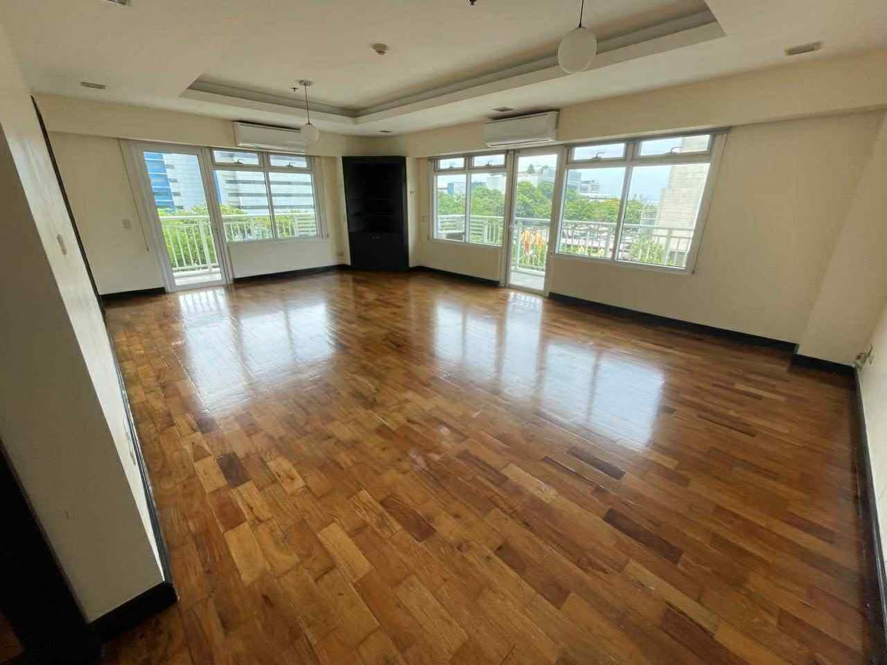 bgc 小区大三房一手出租