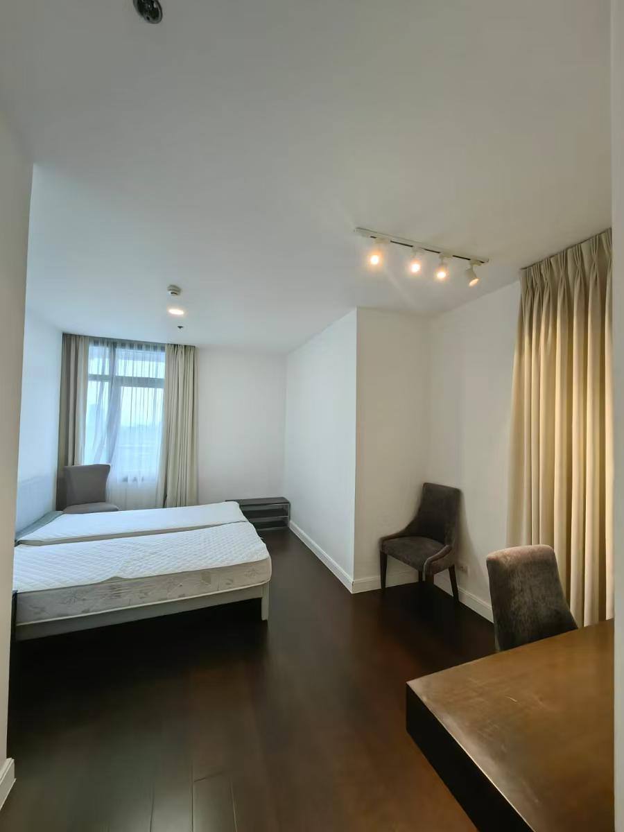 The suites BGC 一手出租